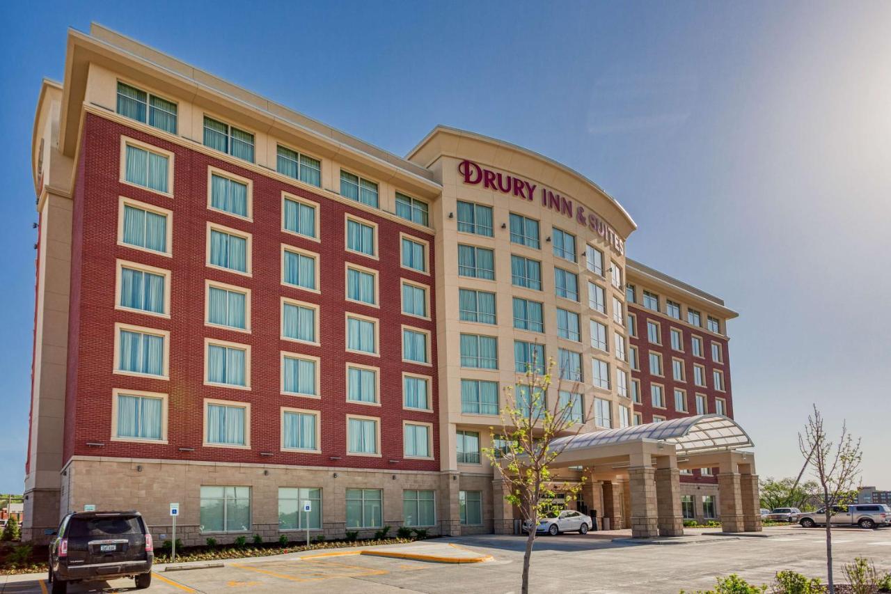 Drury Inn & Suites Iowa City Coralville Exterior foto