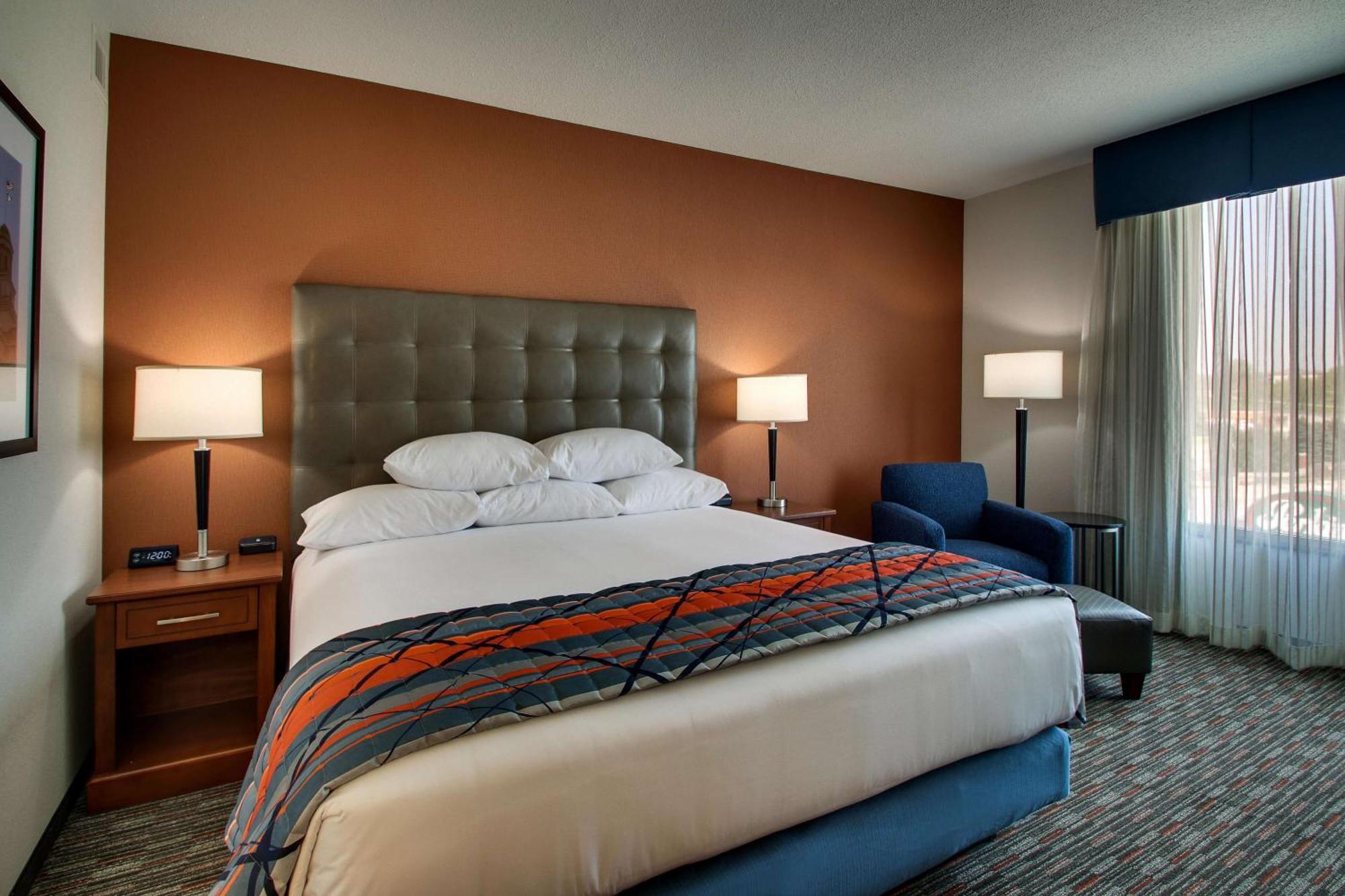 Drury Inn & Suites Iowa City Coralville Exterior foto