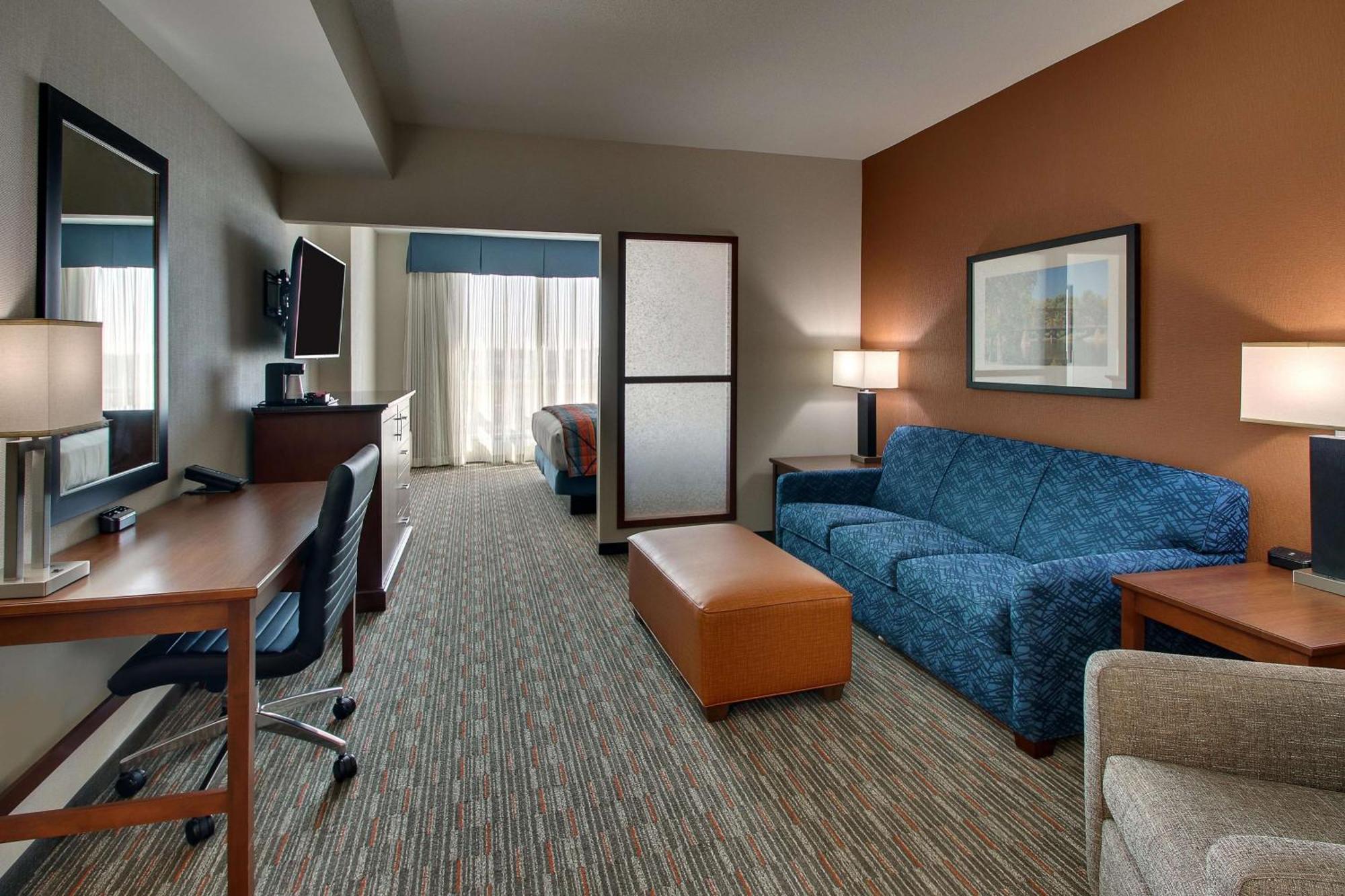 Drury Inn & Suites Iowa City Coralville Exterior foto