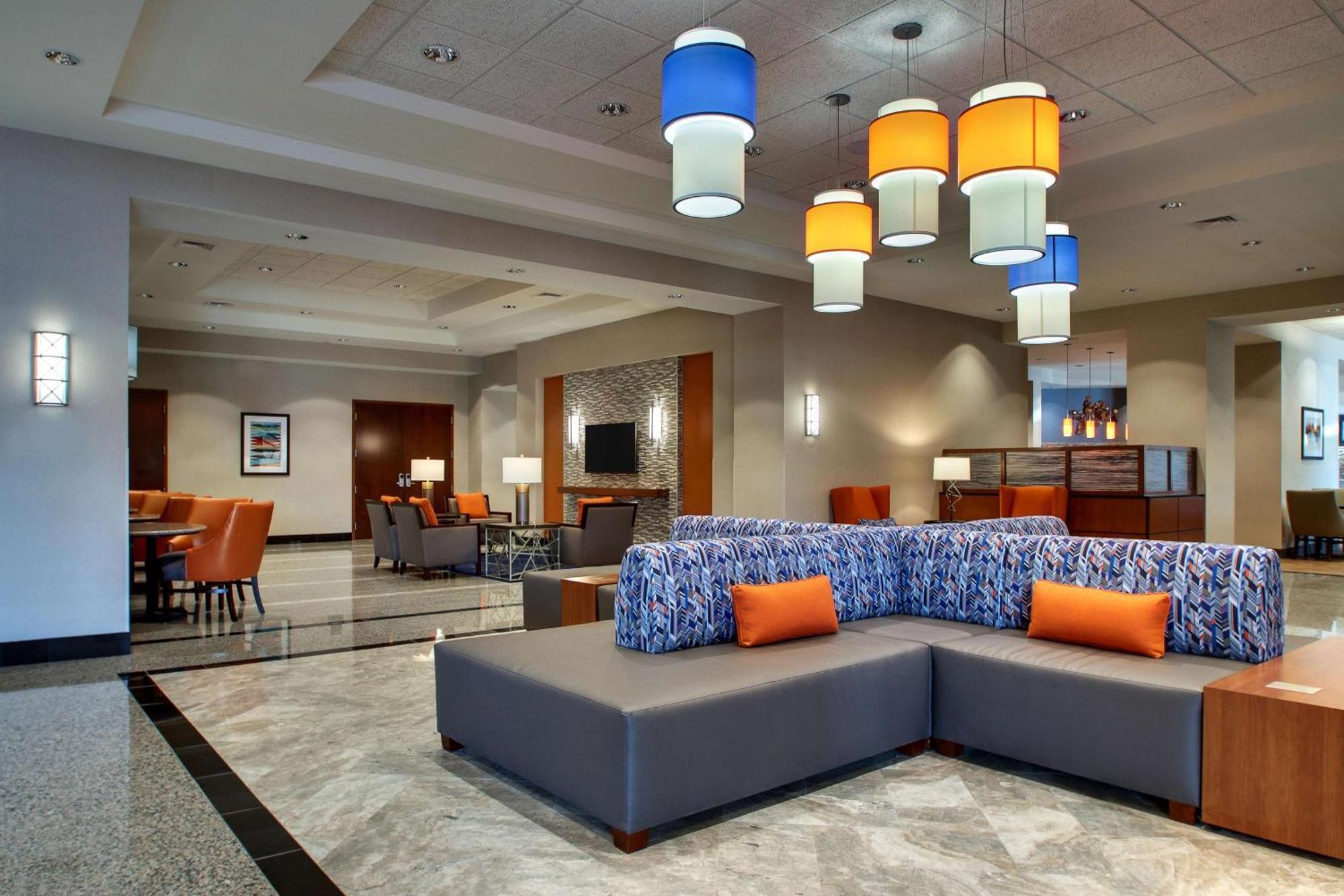 Drury Inn & Suites Iowa City Coralville Exterior foto